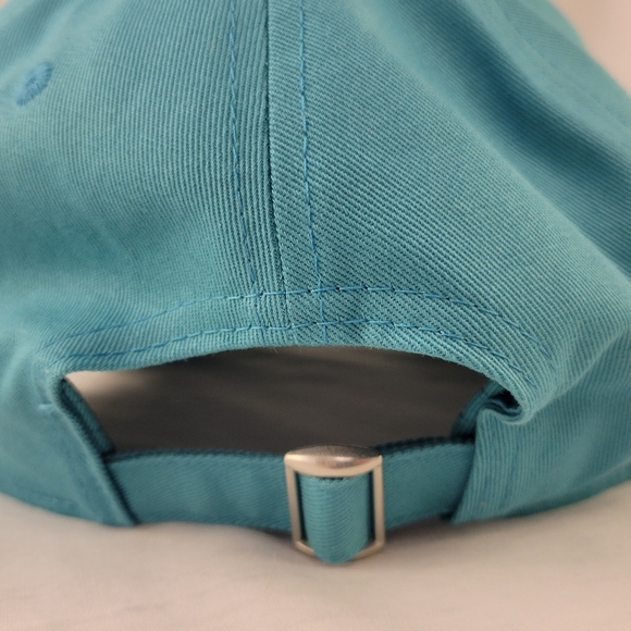 NEW D23 Castles of Disney baseball hat - Picture 5 of 6